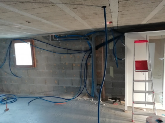 Aménagement d'un garage en local d'activité pour un cabinet d'osthéopathe à BELLEVILLE EN BEAUJOLAIS