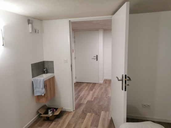 Aménagement d'un garage en local d'activité pour un cabinet d'osthéopathe à BELLEVILLE EN BEAUJOLAIS