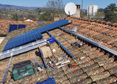 Installation photovoltaique à Limas